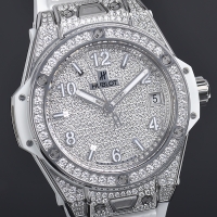ウブロ ビッグバン ワンクリック スチールホワイトフルパヴェ 465.SE.9010.RW.1604 基本仕様は本物と同じ形のHUBLOTです
