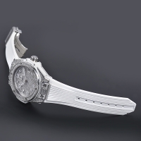 ウブロ ビッグバン ワンクリック スチールホワイトフルパヴェ 465.SE.9010.RW.1604 基本仕様は本物と同じ形のHUBLOTです