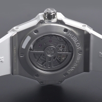 ウブロ ビッグバン ワンクリック スチールホワイトフルパヴェ 465.SE.9010.RW.1604 基本仕様は本物と同じ形のHUBLOTです