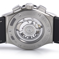 ウブロ クラシックフュージョン イタリアインディペンデント ピエドプール 521.NX.2702.NR.ITI17 基本仕様は本物と同じ形のHUBLOTです