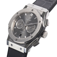 ウブロ クラシックフュージョン クロノグラフ レーシンググレー 541.NX.7070.LR 基本仕様は本物と同じ形のHUBLOTです