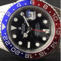 ロレックス gmtマスター2 青赤 116719BLRO 基本仕様は本物と同じ形のROLEX です