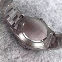 ロレックス デイトナ 116509 ブラック 基本仕様は本物と同じ形のROLEX です
