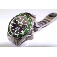 ロレックス サブマリーナ グリーン 16610LV 基本仕様は本物と同じ形のROLEX です