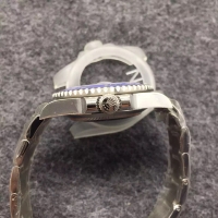 ロレックス サブマリーナ 116619LB メンズ 基本仕様は本物と同じ形のROLEX です
