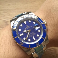 ロレックス サブマリーナ 116613LB メンズ 基本仕様は本物と同じ形のROLEX です