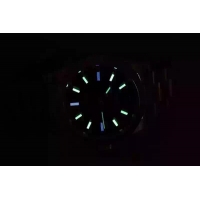 ロレックス ミルガウス グリーン 116400GV 基本仕様は本物と同じ形のROLEX です