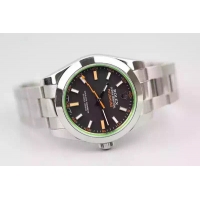 ロレックス ミルガウス グリーン 116400GV 基本仕様は本物と同じ形のROLEX です