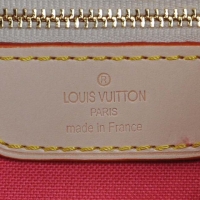 ルイ・ヴィトンスーパーコピー バッグ(LV バッグ) M95561/M95560/M95559