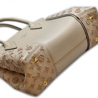 ルイ・ヴィトンスーパーコピー LOUIS VUITTON トートW PM M94483 ヴォーカシミール×カーフレザー レディース