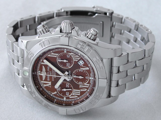 ブライトリング BREITLING クロノマット 44 AB011011/Q566 A012Q66PA　サテン仕上げベゼル ブロンズローマ