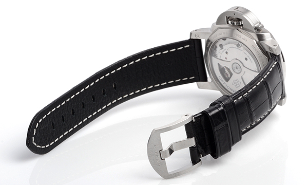 パネライ ルミノール１９５０マリーナ３デイズ オートマチック４２mm PAM00392