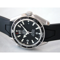 オメガ シーマスター 2901.50.91 プラネットオーシャン 42mm ブラックベゼル ラバーベルト ブラック