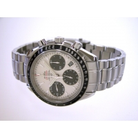 オメガ スピードマスター 323.30.40.40.02.001 日本限定モデル 2009本限定 ホワイト/ブラック