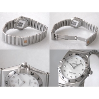 オメガ OMEGA コンステレーション ミニ マイチョイス 1571.71 ホワイトシェル レディース