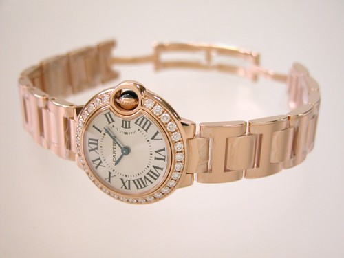 カルティエスーパーコピー Cartier バロンブルー ケースダイヤ WE90023 ＰＧ ＳＭ シルバー