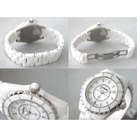 シャネルスーパーコピーj12 H2125 38mm ホワイトセラミックブレス 11Ｐダイヤ ホワイト