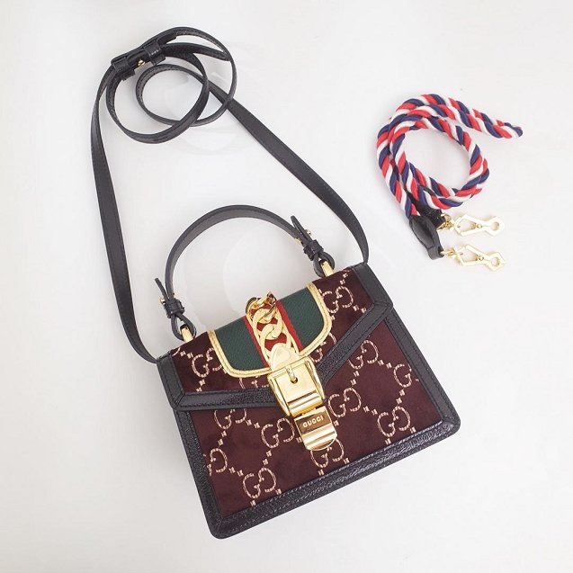GUCCI スーパーコピー (グッチ) 【シルヴィ】 ベルベット GG ミニバッグ 470270 9JTFG 2068