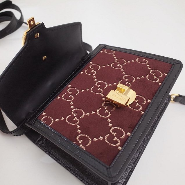 GUCCI スーパーコピー (グッチ) 【シルヴィ】 ベルベット GG ミニバッグ 470270 9JTFG 2068