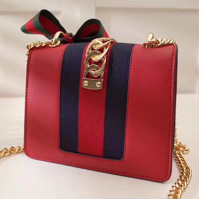 GUCCI スーパーコピー グッチ 〔シルヴィ〕 レザー ミニ チェーンバッグ 431666 CVLEG 8604