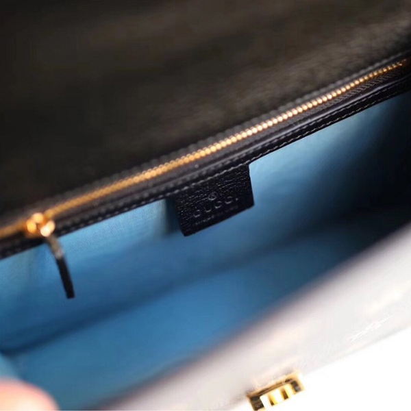 グッチ スーパーコピー 19クルーズ〔シルヴィ〕ビー&星スモール ショルダーバッグ GUCCI 524405 DJ2RG 8571