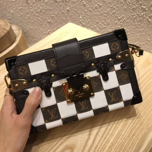LV スーパーコピー ルイヴィトン☆新作を先取り！ プティット・マル M53201