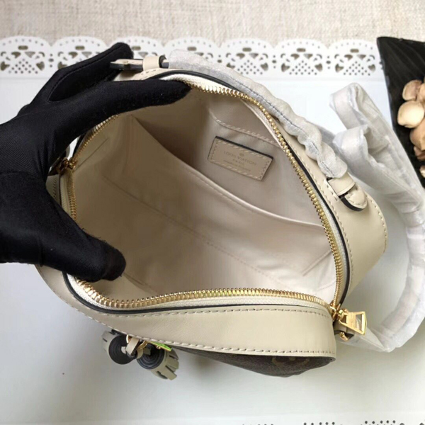 LV スーパーコピー ルイヴィトン サントンジュ モノグラム 2WAYバッグ M43559