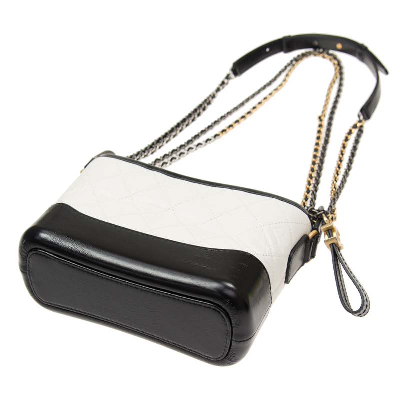 CHANEL スーパーコピー 19SS シャネル ガブリエルドゥシャネルスモールホーボーバッグ A91810 Y61477 C0200