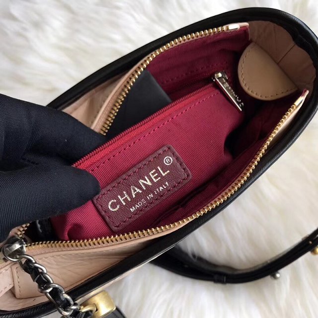 CHANEL スーパーコピー ガブリエル ドゥ シャネル ホーボー バッグ A93824 Y61477 C0204