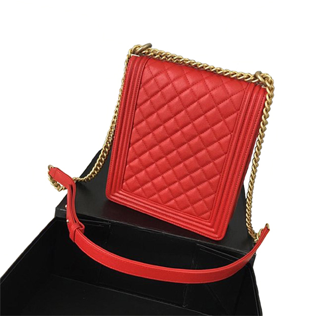 シャネル スーパーコピー  19SS 新作 CHANEL BOY ラージ ハンドバッグ AS0132 Y83621 5B652