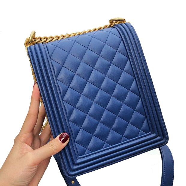 CHANEL スーパーコピー BOY 超レア新作·ハンドバッグ AS0130 Y09939 5B646
