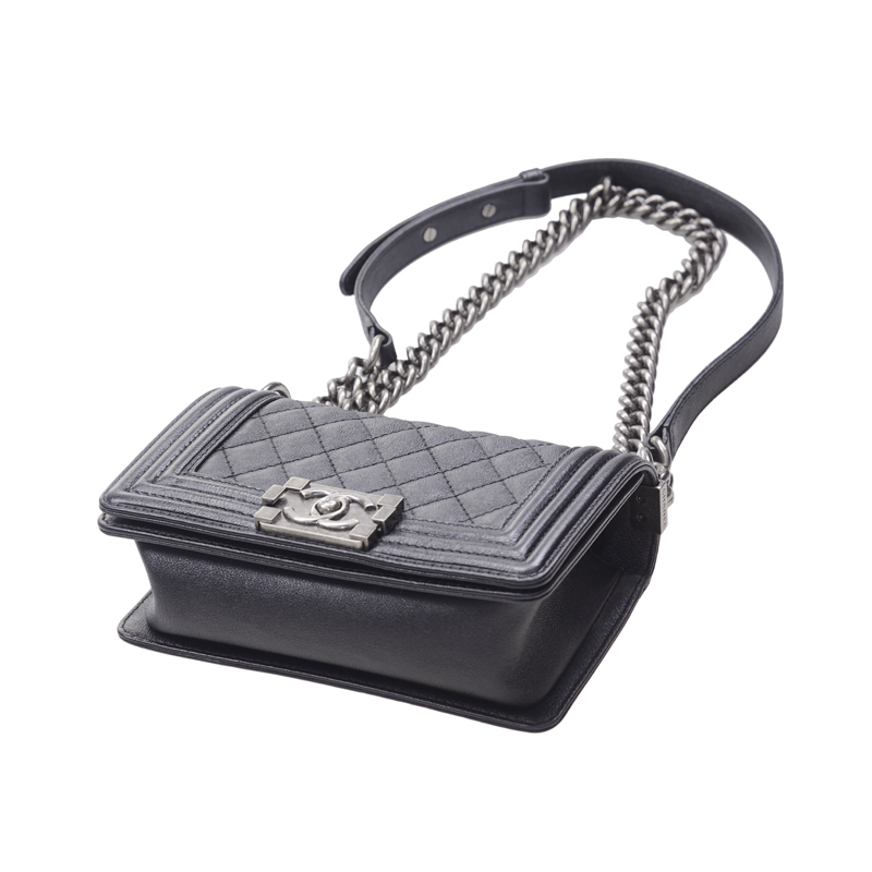 シャネル スーパーコピー 19SS CHANEL BOY スモール ハンドバッグ A67085 Y09953 94305