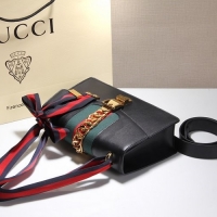 GUCCI スーパーコピー グッチ Sylvieシルヴィ スモール ショルダーバッグ 421882 CVLEG 8638