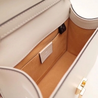 GUCCI スーパーコピー グッチ〔シルヴィ〕 レザー ミニバッグ 470270 D4ZAG 8015 