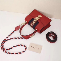 GUCCI スーパーコピー グッチ〔シルヴィ〕 レザー ミニバッグ 470270 D4ZAG 8457