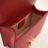 GUCCI スーパーコピー グッチ 〔シルヴィ〕 レザー ミニ チェーンバッグ 431666 CVLEG 8604