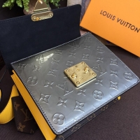 Louis Vuitton スーパーコピー 19SS 新作 ルイヴィトン スプリング·ストリート PM バッグ M90376