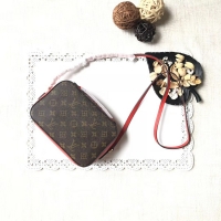 LV スーパーコピー ルイヴィトン サントンジュ モノグラム 2WAYバッグ M43556