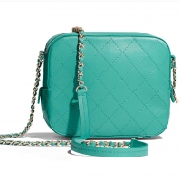 シャネル スーパーコピー 19SS《CHANEL》カメラ ケース カーフスキン AS0538 B00404 N0900