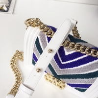 シャネル スーパーコピー 19SS CHANEL BOY スモール ハンドバッグ A67085 Y84073 C3315