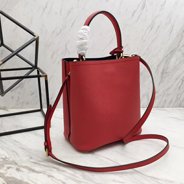 PRADA スーパーコピー ダブル サフィアーノ レザーバッグ ミディアムサイズ1BA212_2ERX_F0CF5_V_OOO