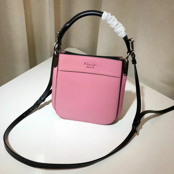 PRADA スーパーコピー【プラダ】 マギット スモールオーストリッチバッグ* 19Resort 1BC082_2AIX_F0XDF_V_OOH