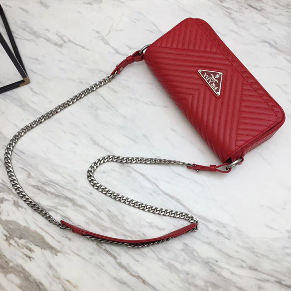 PRADA スーパーコピー Quilted Nappa Mini Bag キルティングレザー1DH010_2CET_F027W