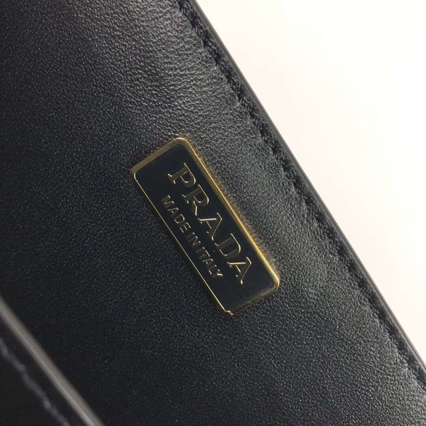 PRADA スーパーコピー 【プラダ】 カイエ ショルダーバッグ 19Resort 1BD045_2BB0_F0N13_V_XCH