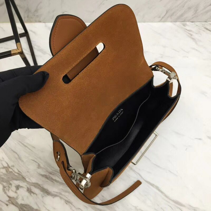 PRADA スーパーコピー プラダ シドニー レザー ショルダーバッグ1BD168_2CD2_F0XUT_V_OJH