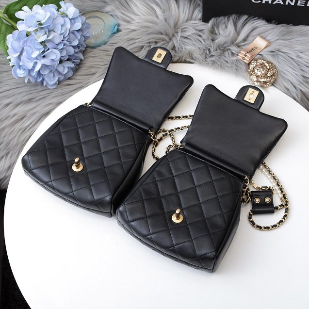 シャネル スーパーコピー 19SS CHANEL サイドパック ラムスキン＆コスチュームパール AS0614 B00518 94305