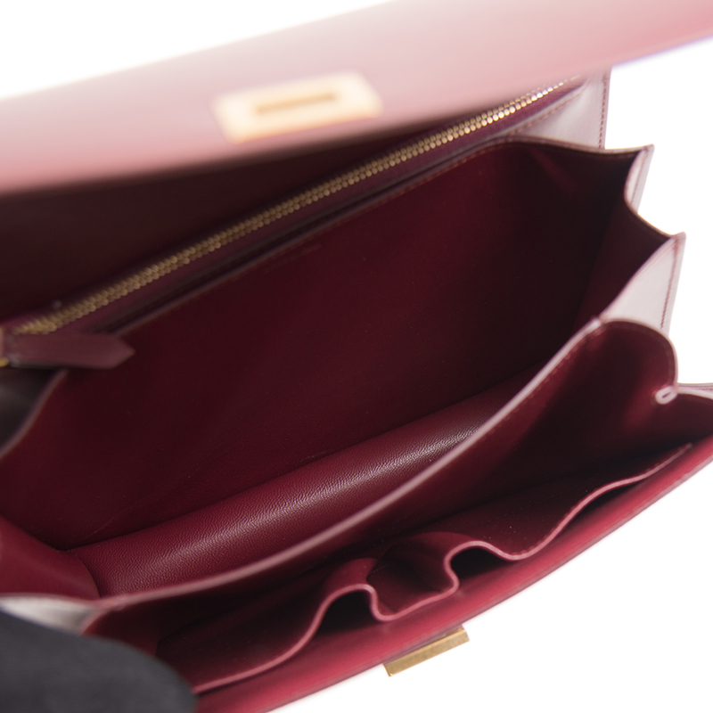 セリーヌ スーパーコピー CELINE クラシック ミディアム ボックス バッグ 189173DLS.28BD