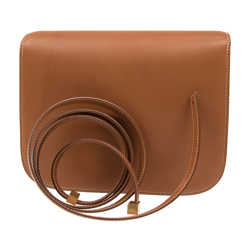 セリーヌ スーパーコピー CELINE クラシック ミディアム ボックス バッグ 189173AR2.04LU
