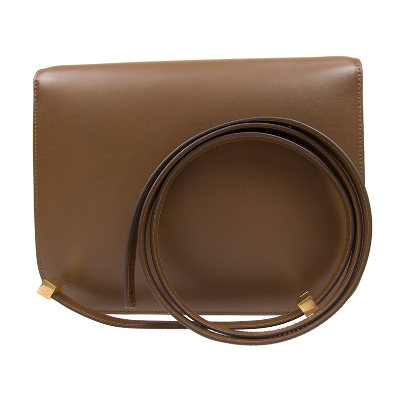 セリーヌ スーパーコピー CELINE クラシック ミディアム ボックス バッグ 189173DLS.02BA