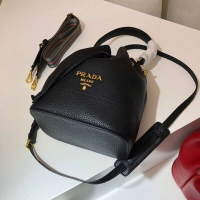 PRADA スーパーコピー★新作 DEERエンボスレザーバケットバッグ1BE018_2BBE_F0002_V_NOO 